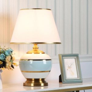 Đèn Bàn Cao Cấp DB013